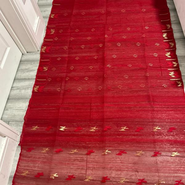 Dhakai Jamdani Classic Crimson Red  Saree with Blouse Piece
