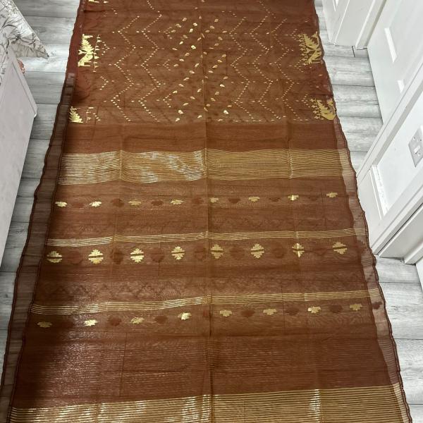 Dhakai Jamdani Elegant Copper Brown Saree with Blouse Piece